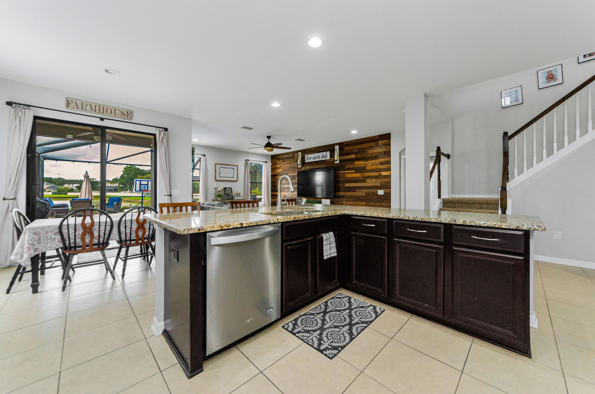 Kitchen 8