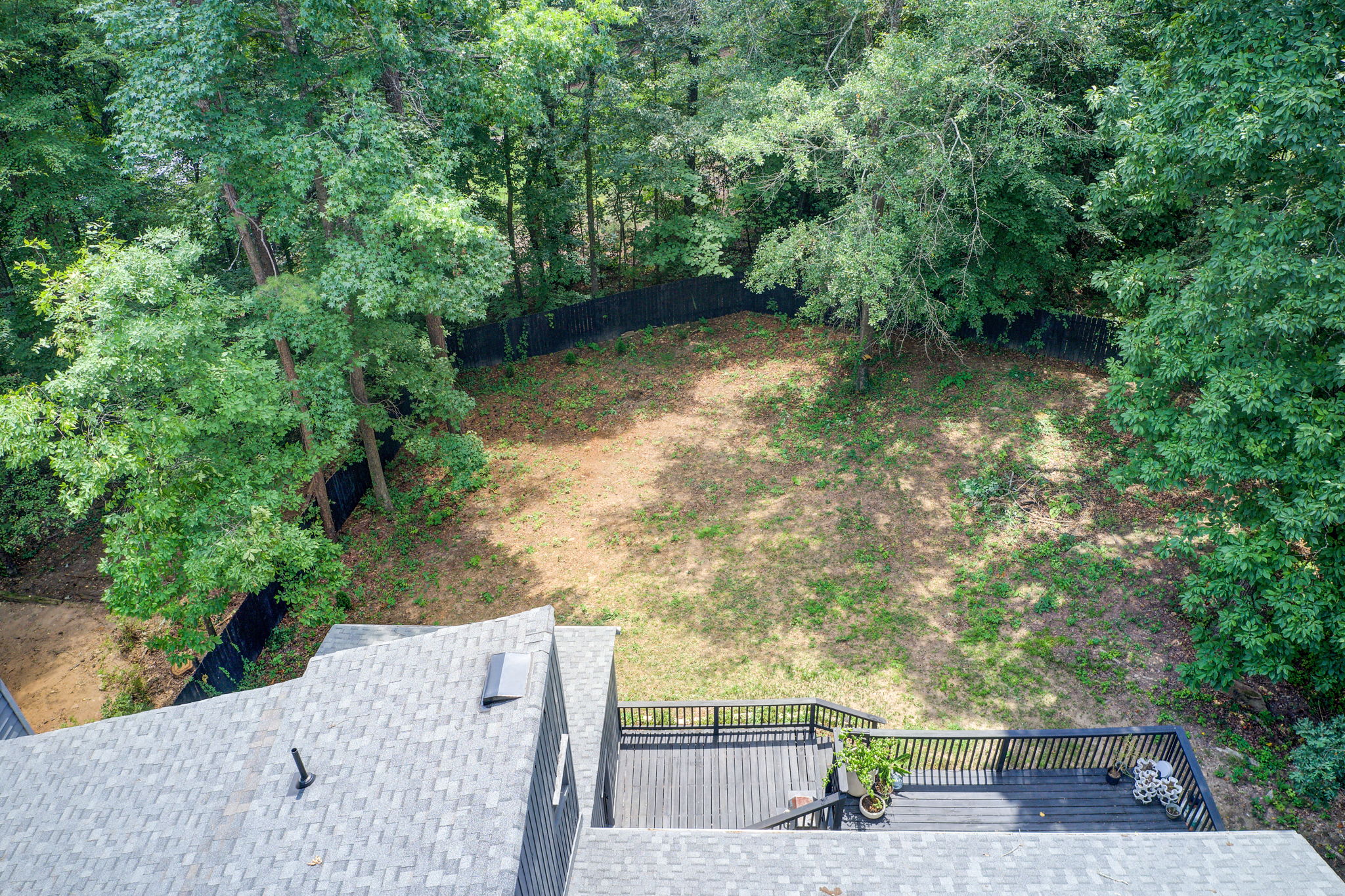 12 Aerial Back Yard w Roofline + Deck