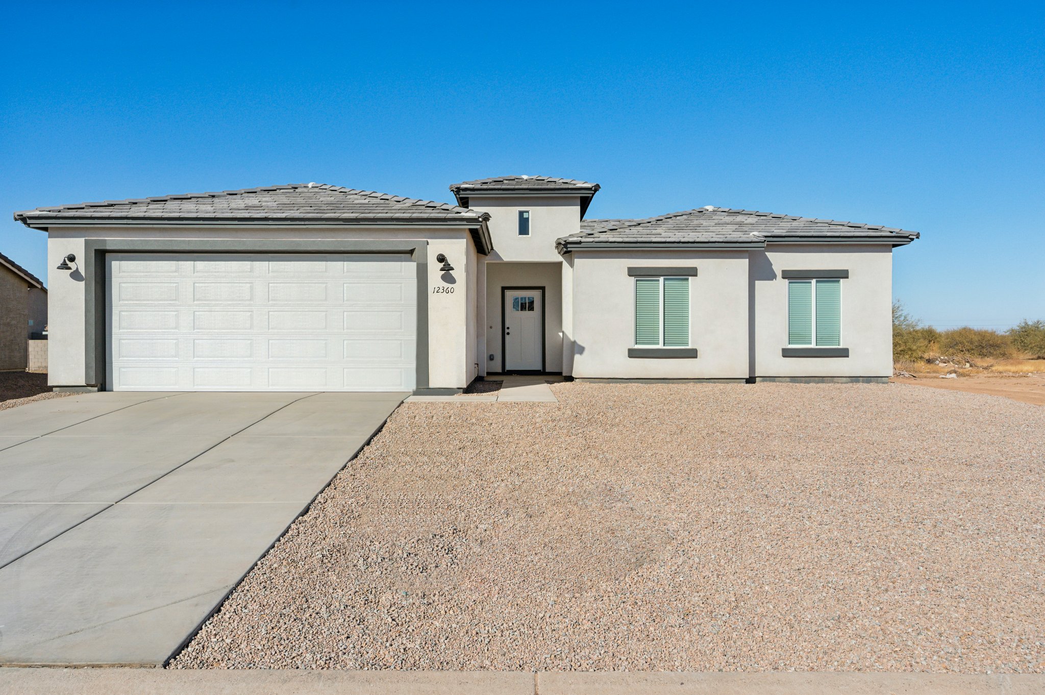 12360 W Delwood Dr, Arizona City, AZ 85123 - 001.jpg