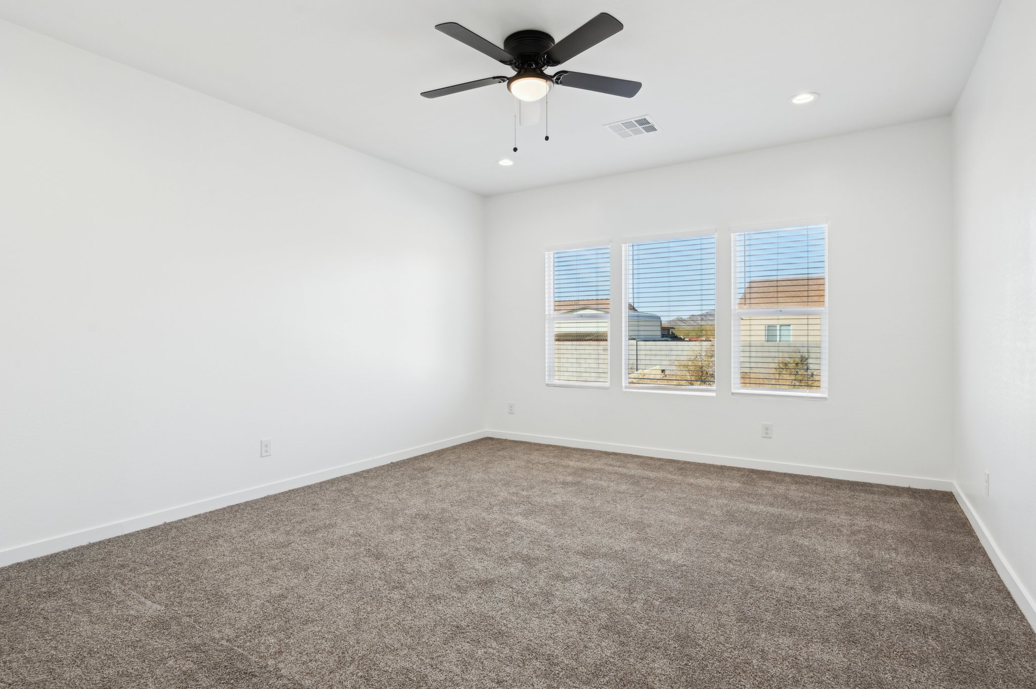 12360 W Delwood Dr, Arizona City, AZ 85123 - 013.jpg