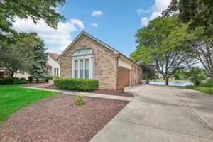 Evergreen Dr-002.jpg