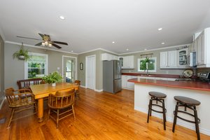  Photo 23