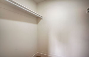 Collins Ln -043