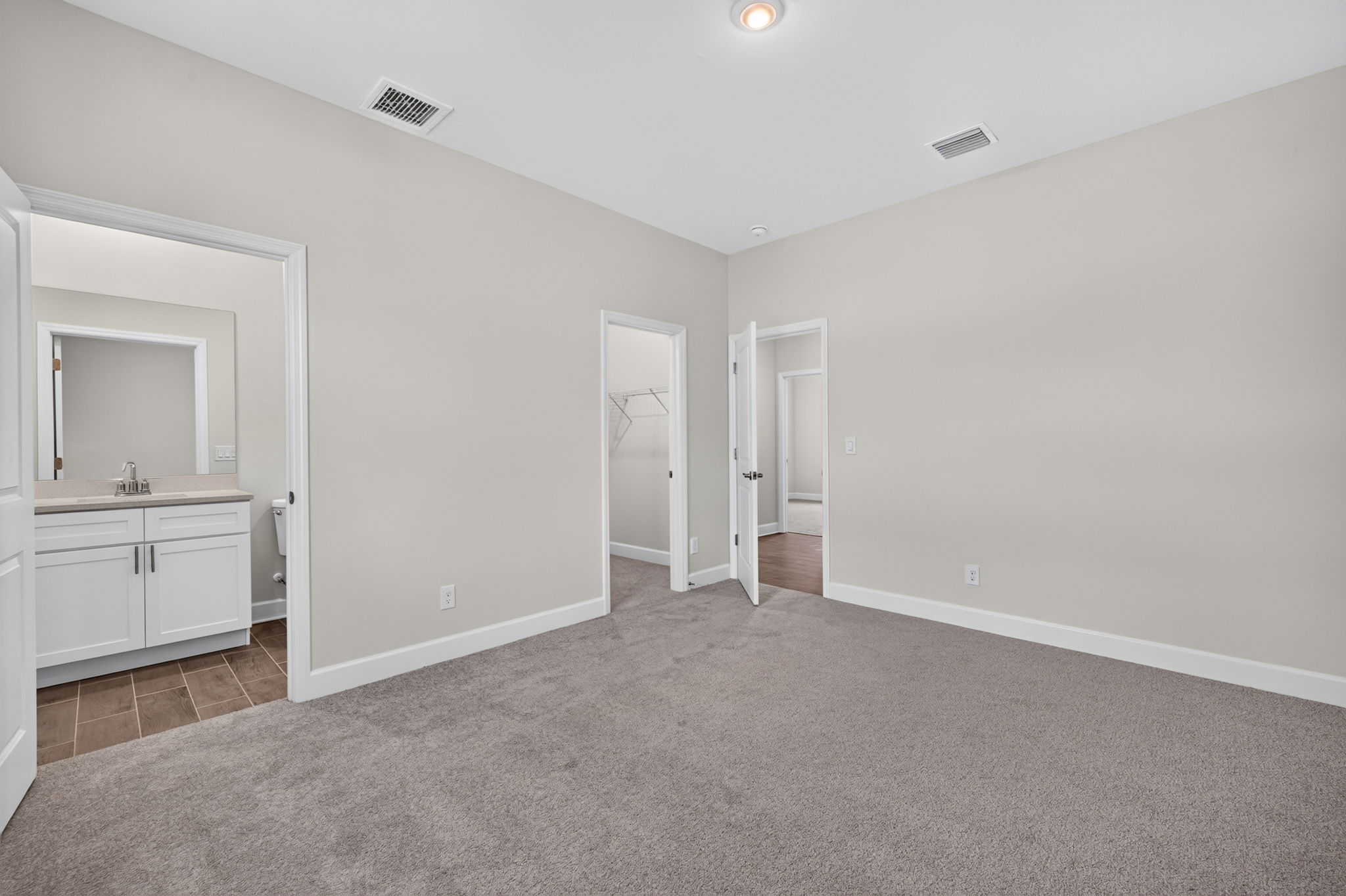 Guest Bedroom 2 - 2 of 2