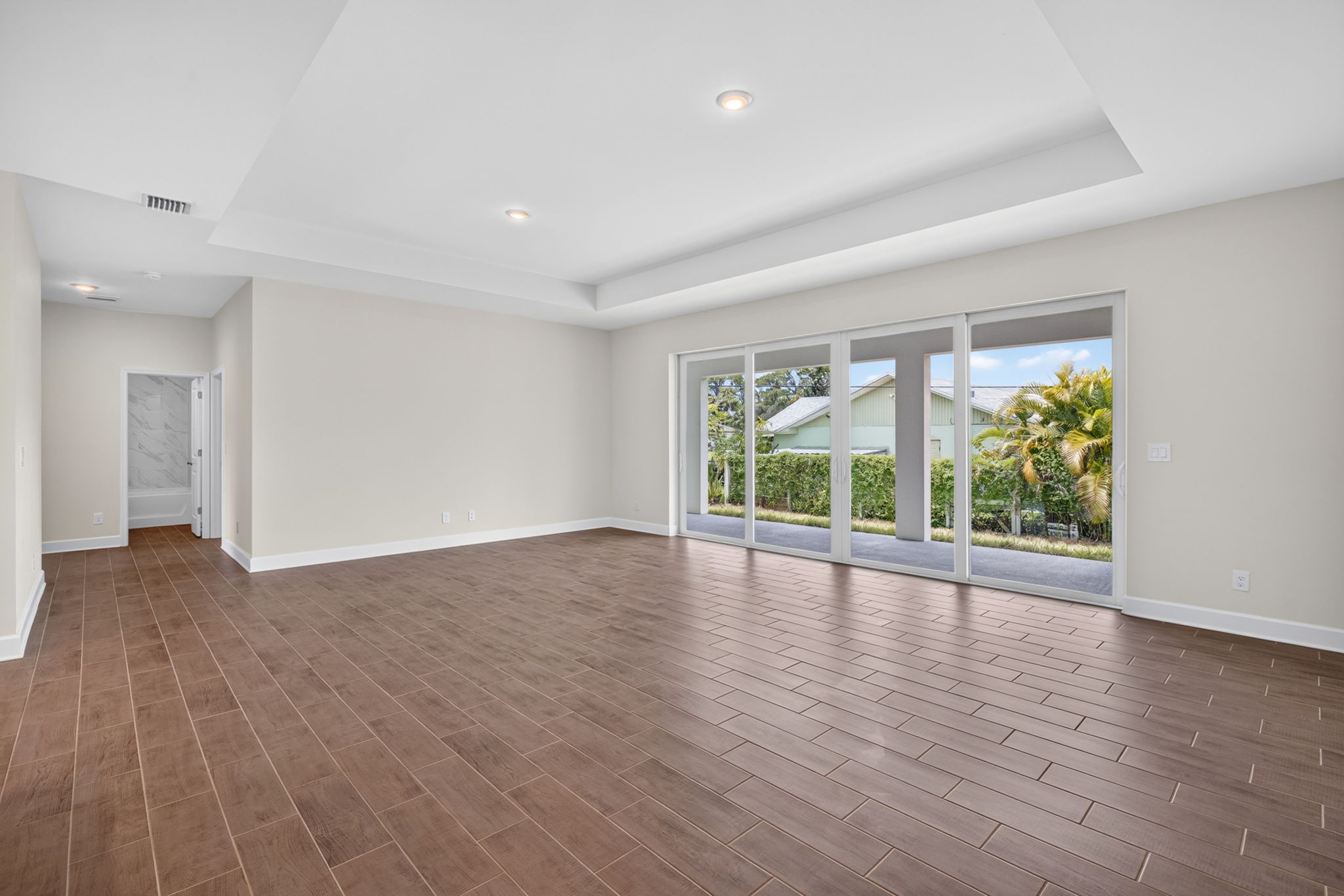Living Room 2 of 4