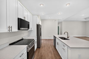 Kitchen 1 of 4