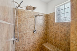NE 48th Cir-S2503-036.jpg