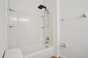 NE 48th Cir-S2503-040.jpg