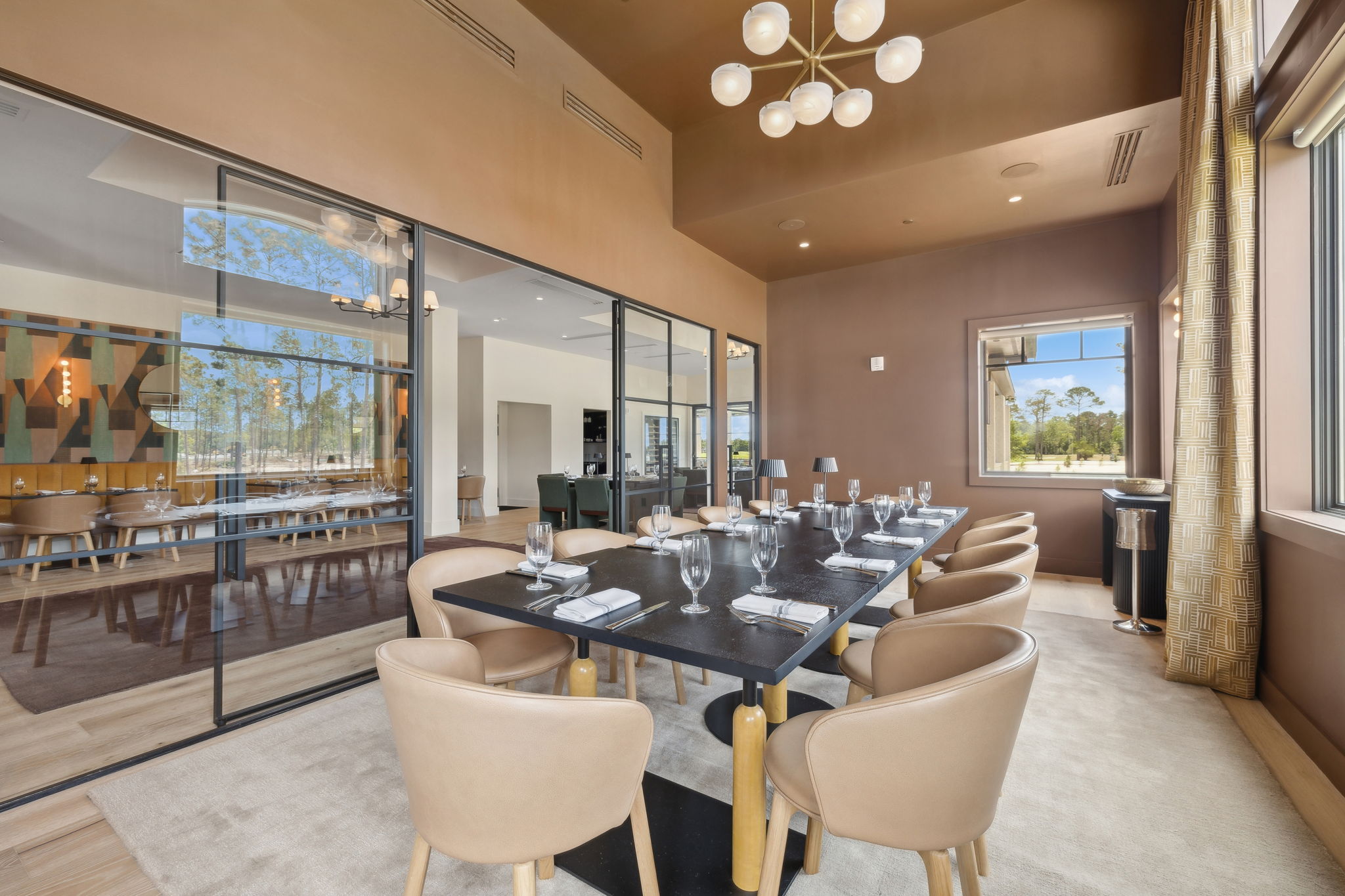 Country Club Dining