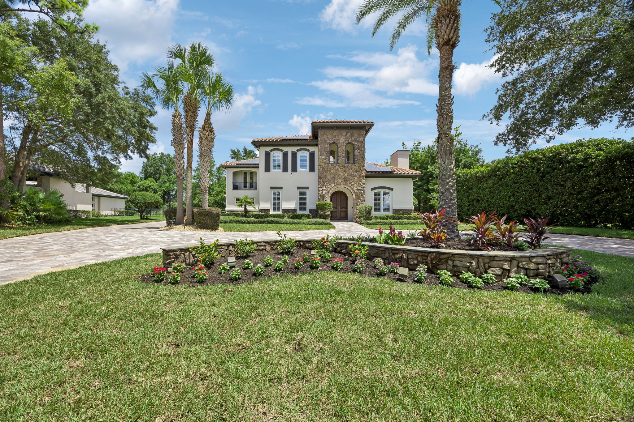 Manicured Front Lawn