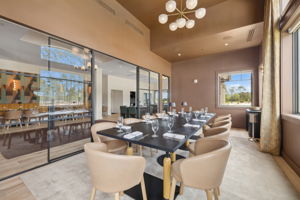 Country Club Dining