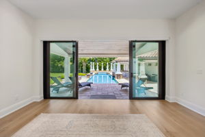Pocketing Doors lead to Outdoor Paradise