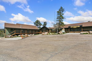  Photo 0