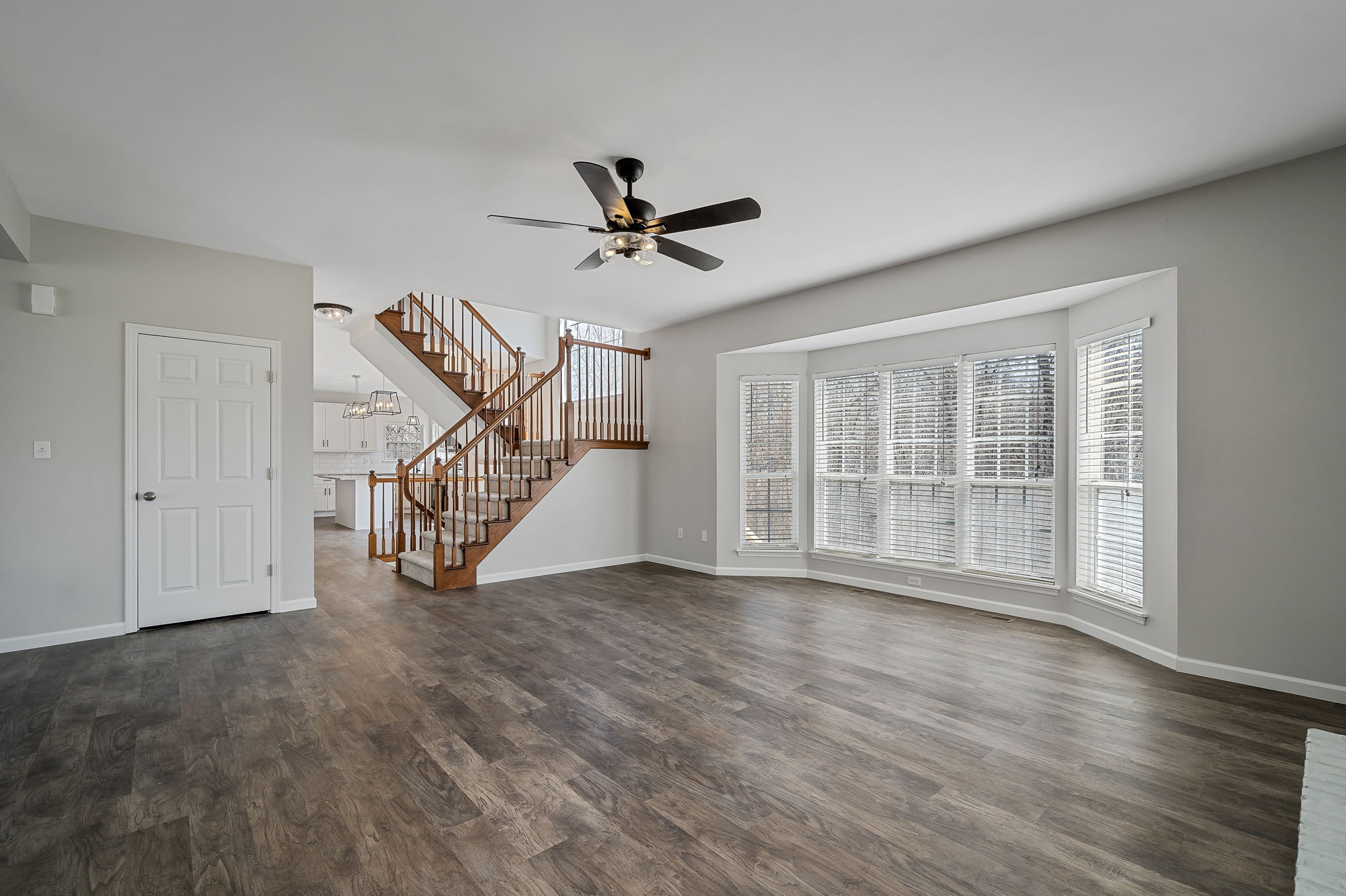1238 Raintree Pass, O'Fallon, MO 63366, USA Photo 14