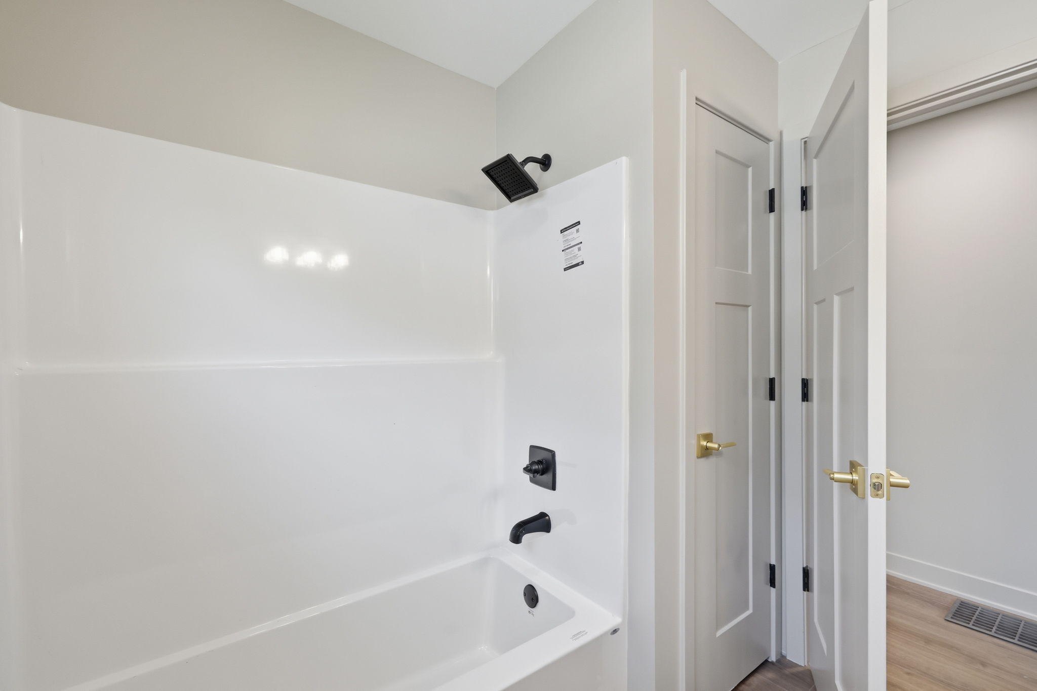 1238 S Centennial St_022