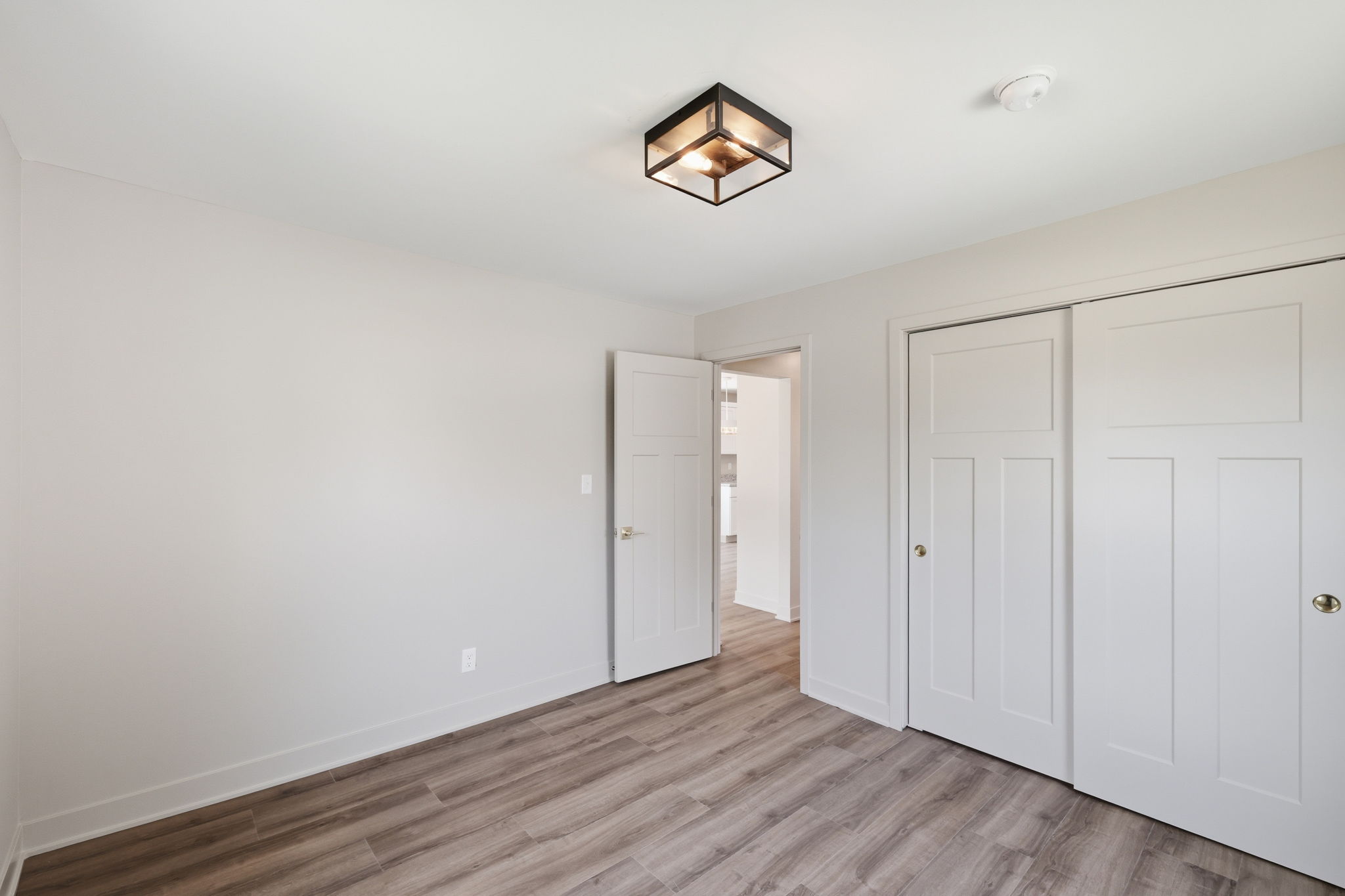 1238 S Centennial St_018
