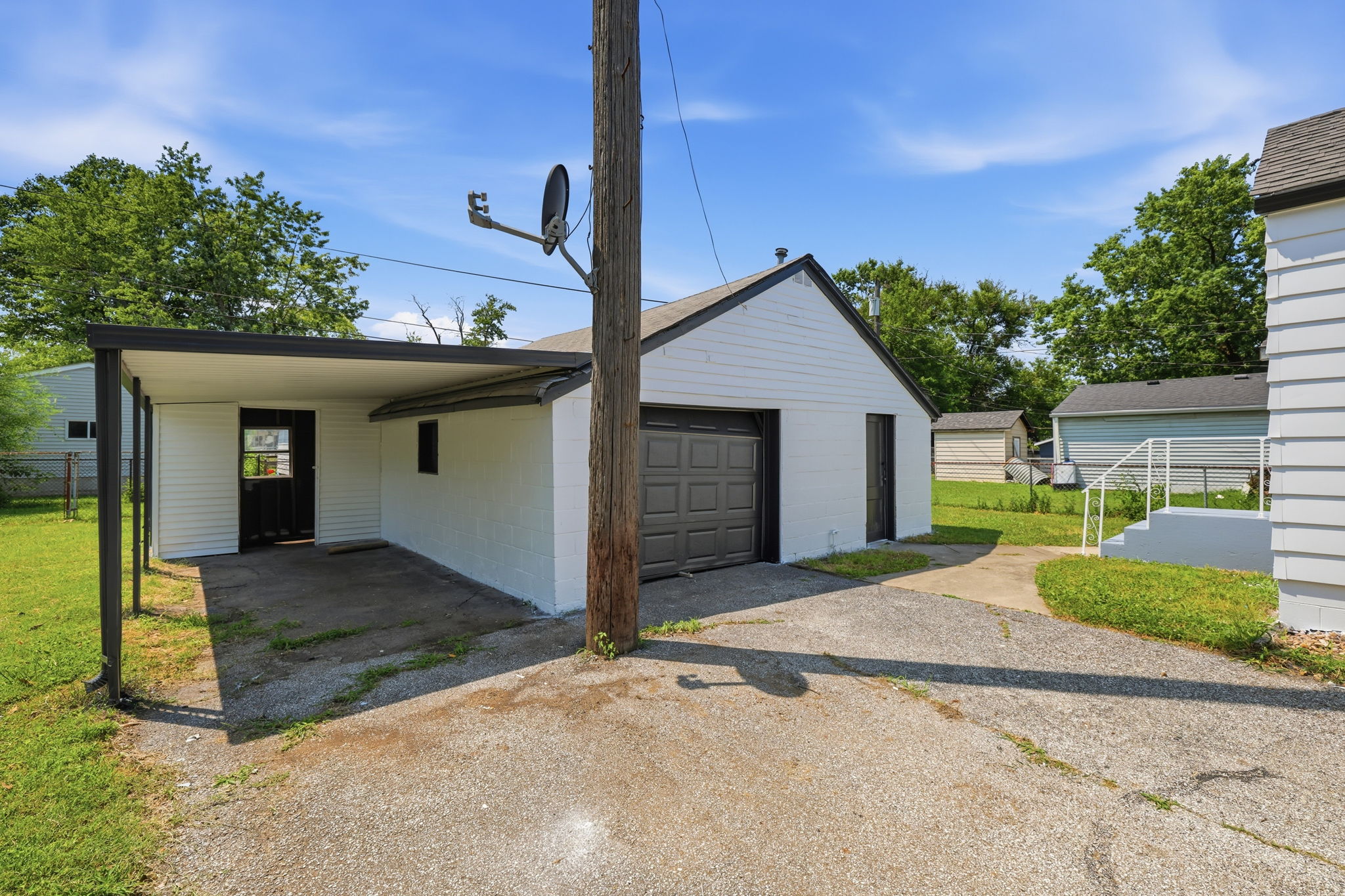 1238 S Centennial St_033