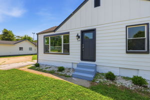 1238 S Centennial St_005