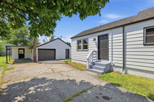 1238 S Centennial St_032