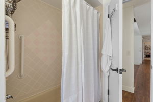  Photo 38