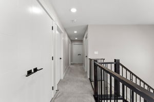  Photo 37