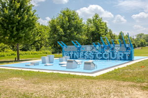  Photo 42