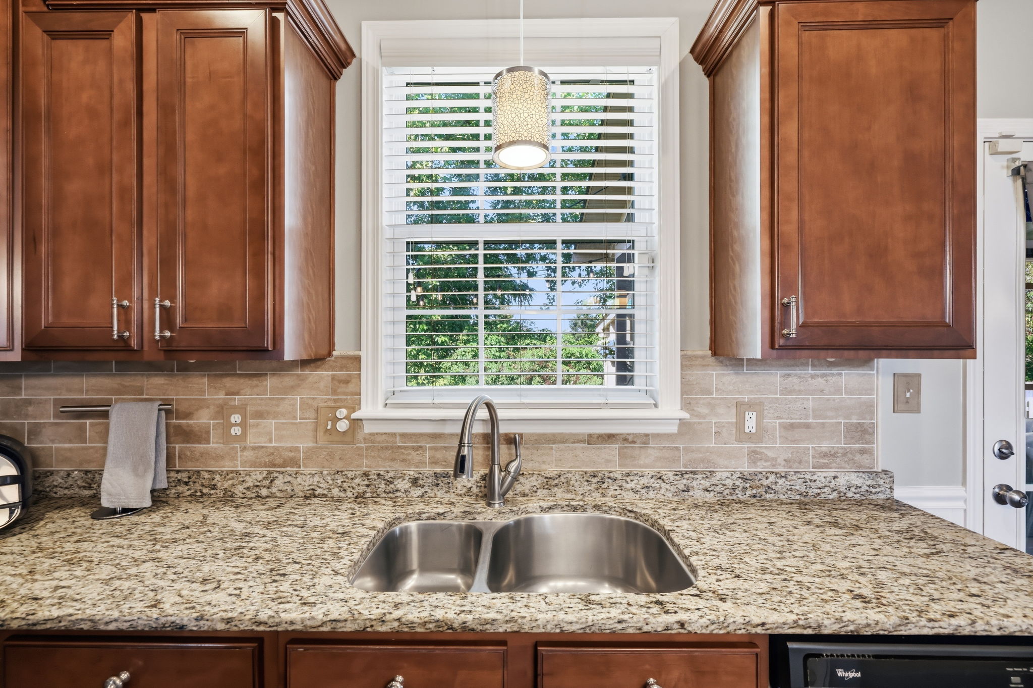 12386 Wolverton Way_015