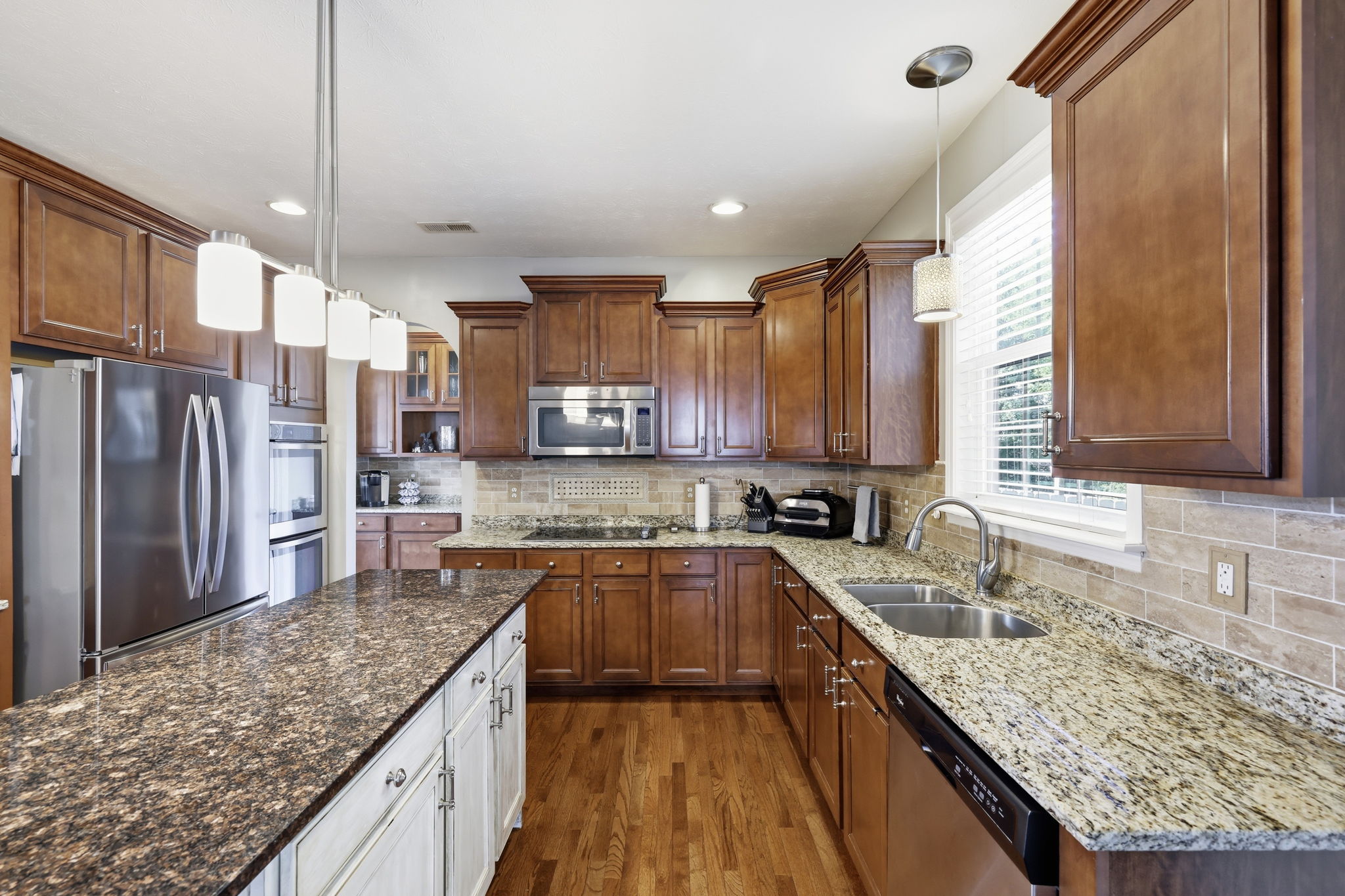 12386 Wolverton Way_016
