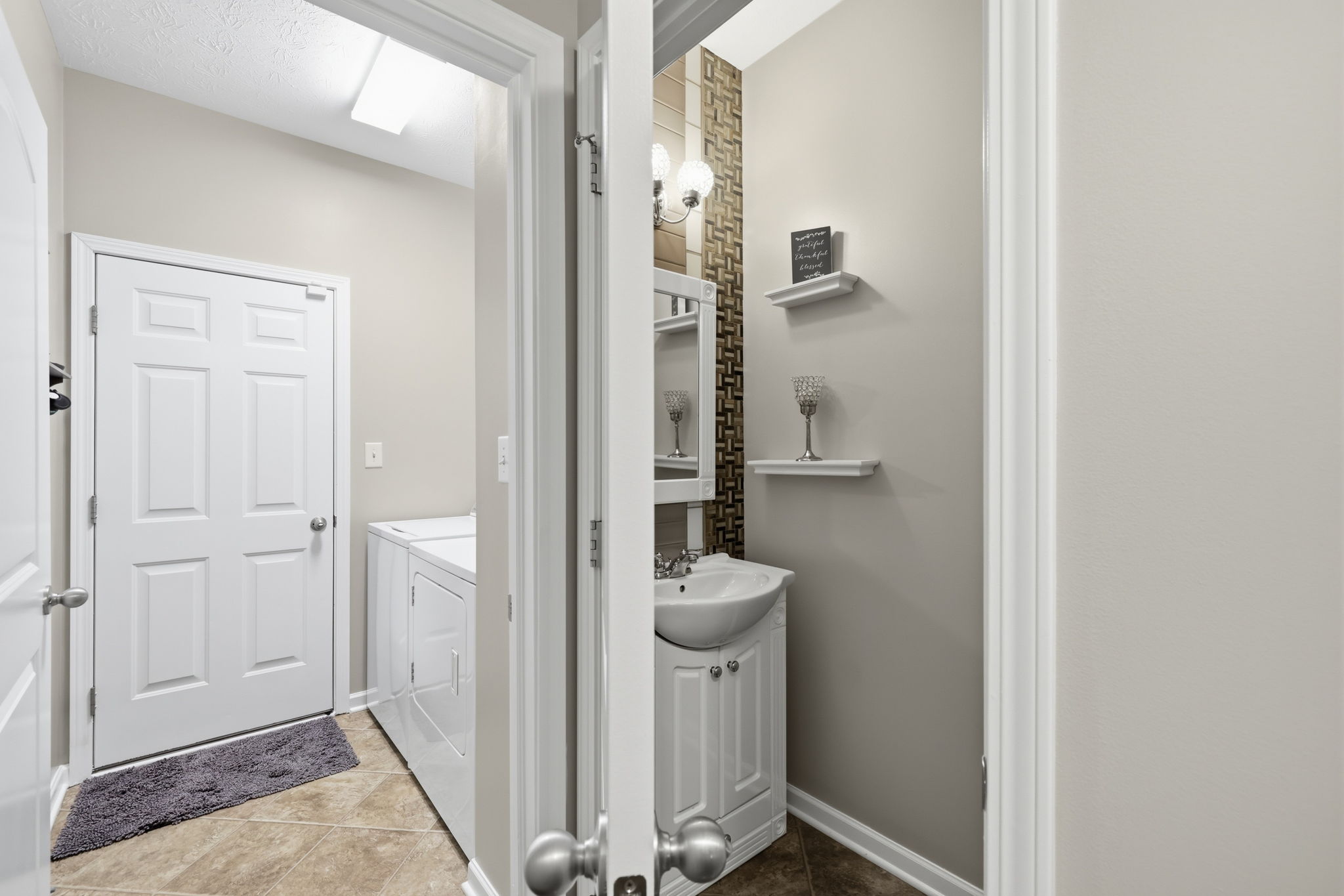 12386 Wolverton Way_028