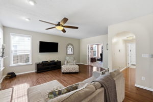 12386 Wolverton Way_022