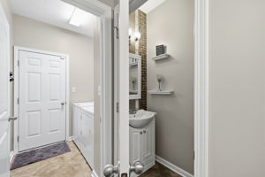 12386 Wolverton Way_028