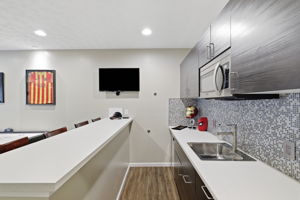 12386 Wolverton Way_049