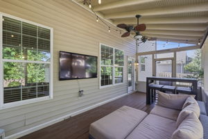 12386 Wolverton Way_056