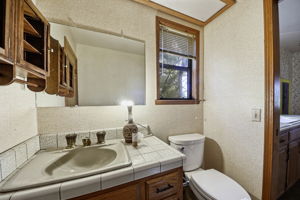 033_F8_12387 Incline Dr
