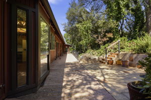 039_F8_12387 Incline Dr