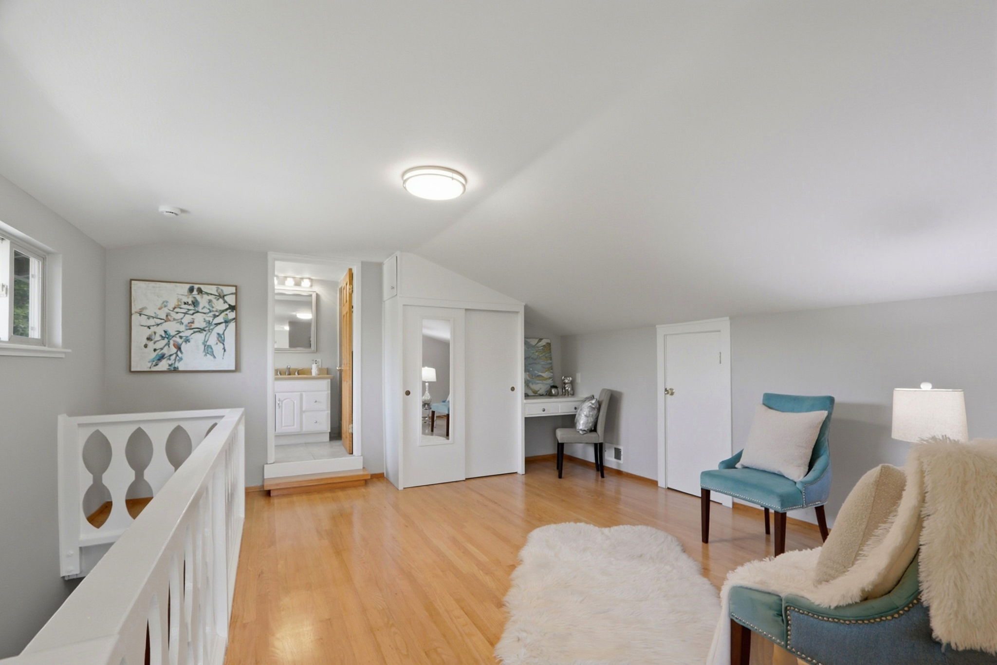 Main House Upstairs Bedroom #1 Area or Den