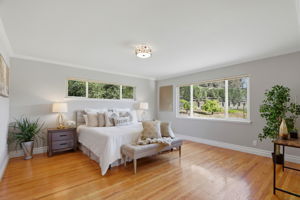 Main House Primary Bedroom