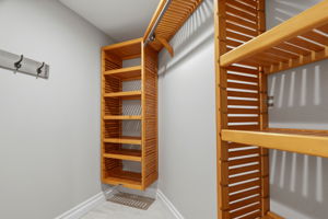 ADU Basement Walk In Closet