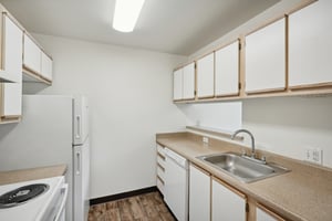 SW 72nd Ave 332-006.jpg