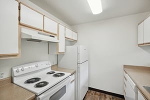 SW 72nd Ave 332-007.jpg