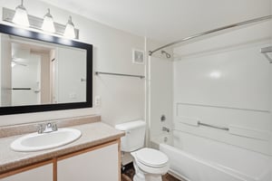 SW 72nd Ave 332-018.jpg