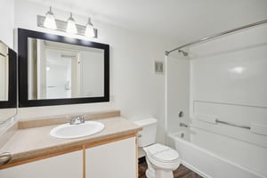 SW 72nd Ave 332-020.jpg