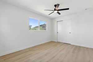 1239 E El Camino Dr, Phoenix, AZ 85020 - 022.jpg