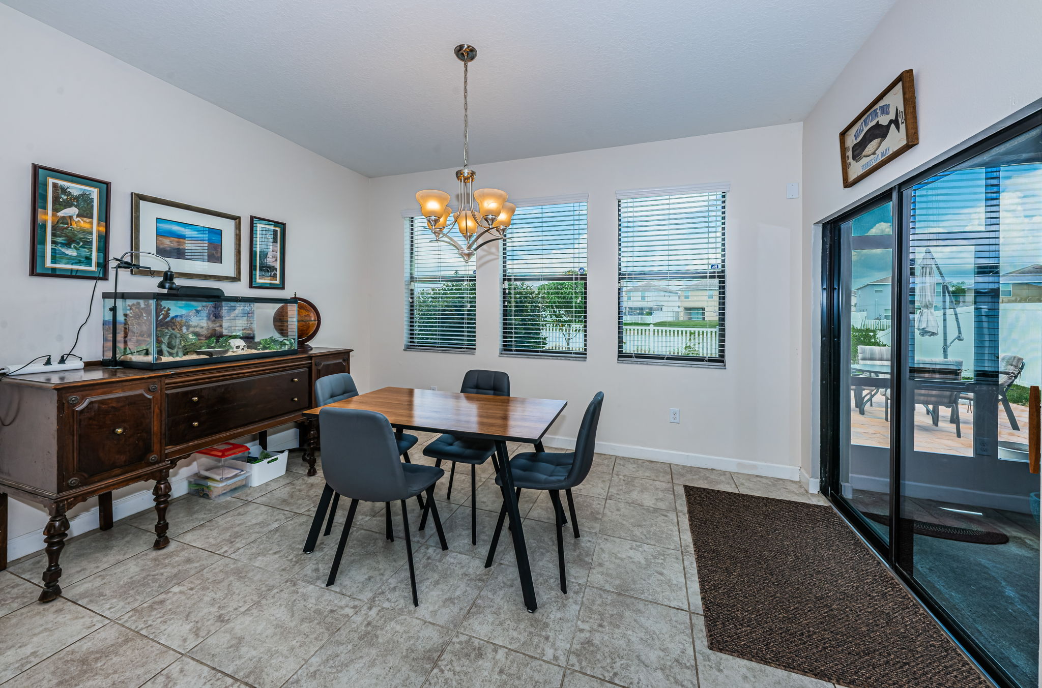 Dining Room1