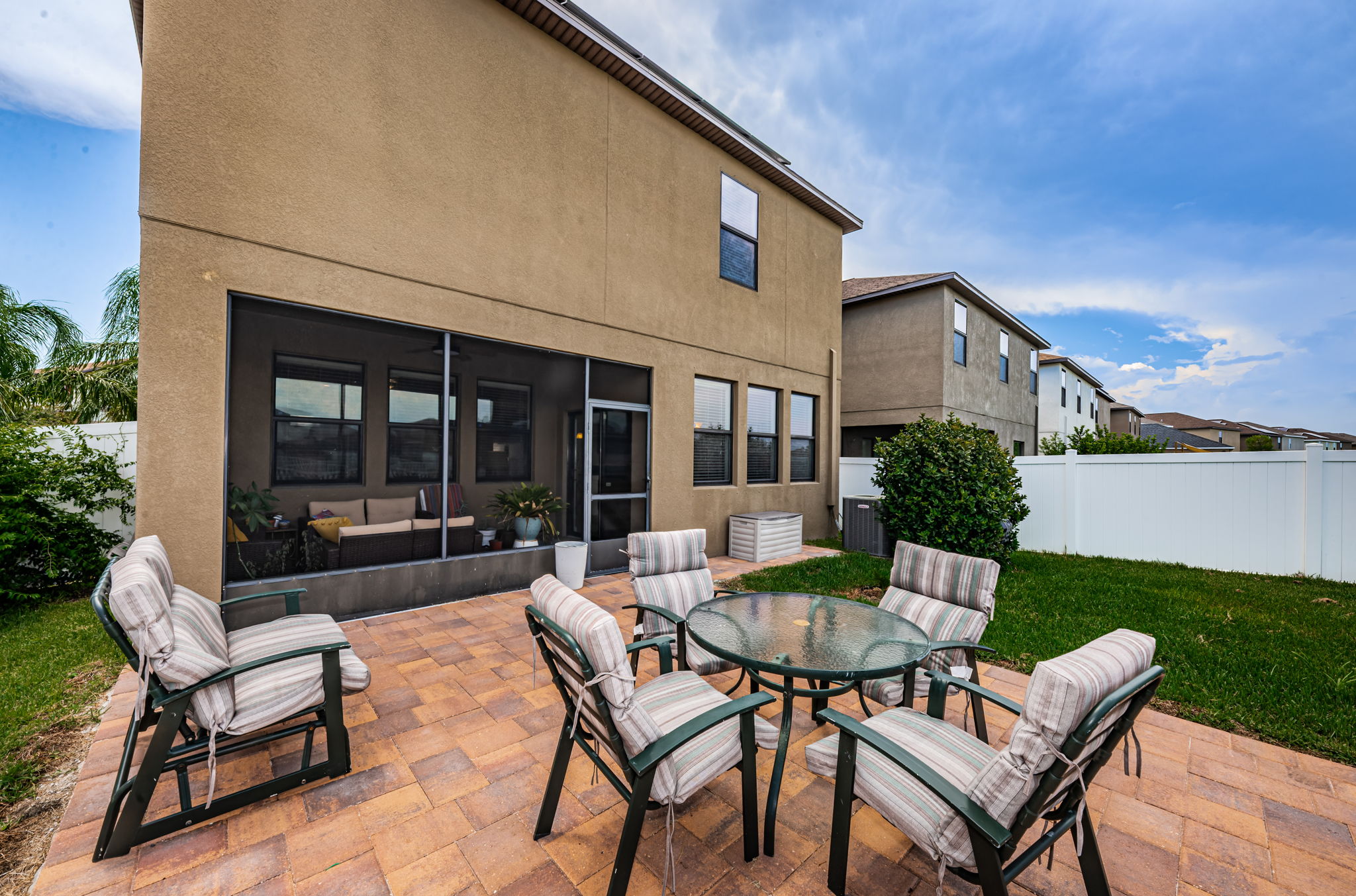 Patio4