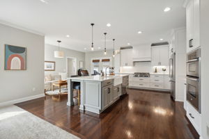 08_Interior