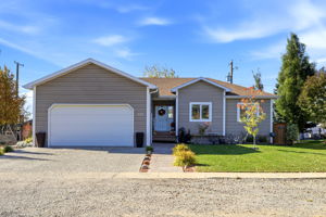 01. 124 2nd Ave W. - Exterior Front