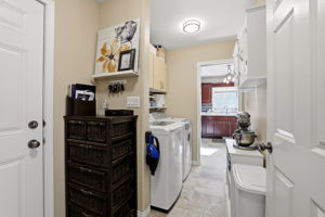 16. 124 2nd Ave W. - Laundry