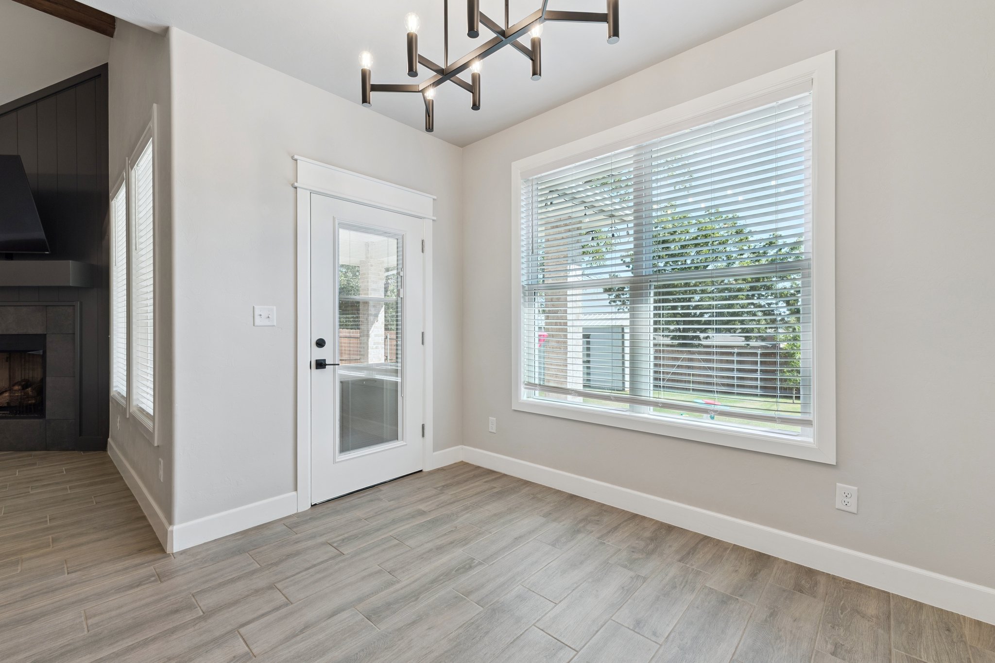 124 5th St_014 (2).jpg