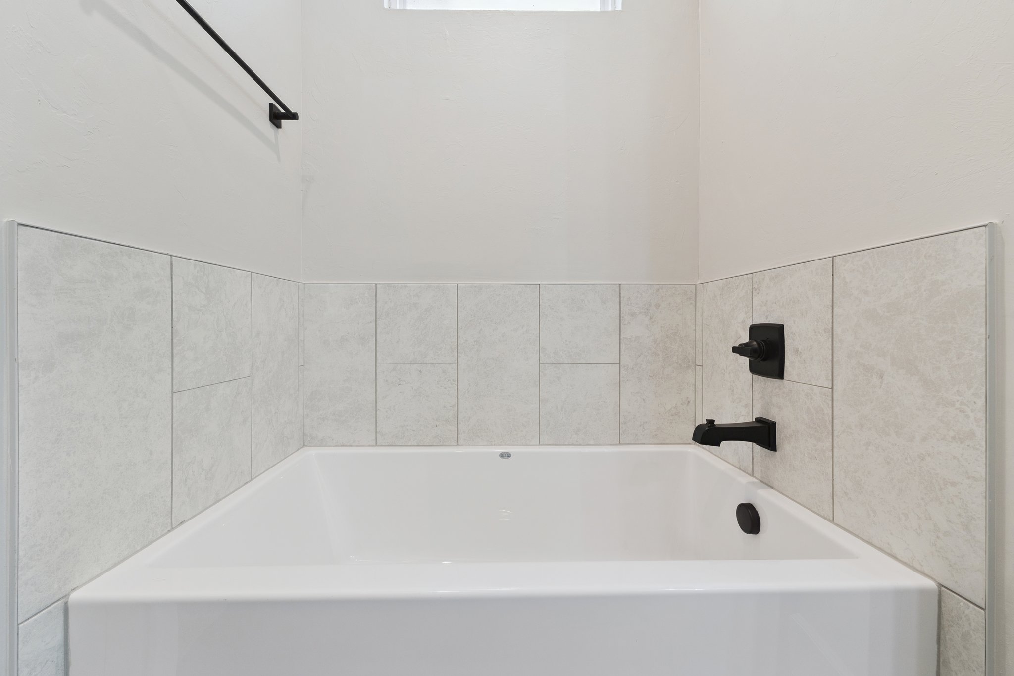 124 5th St_033 (2).jpg